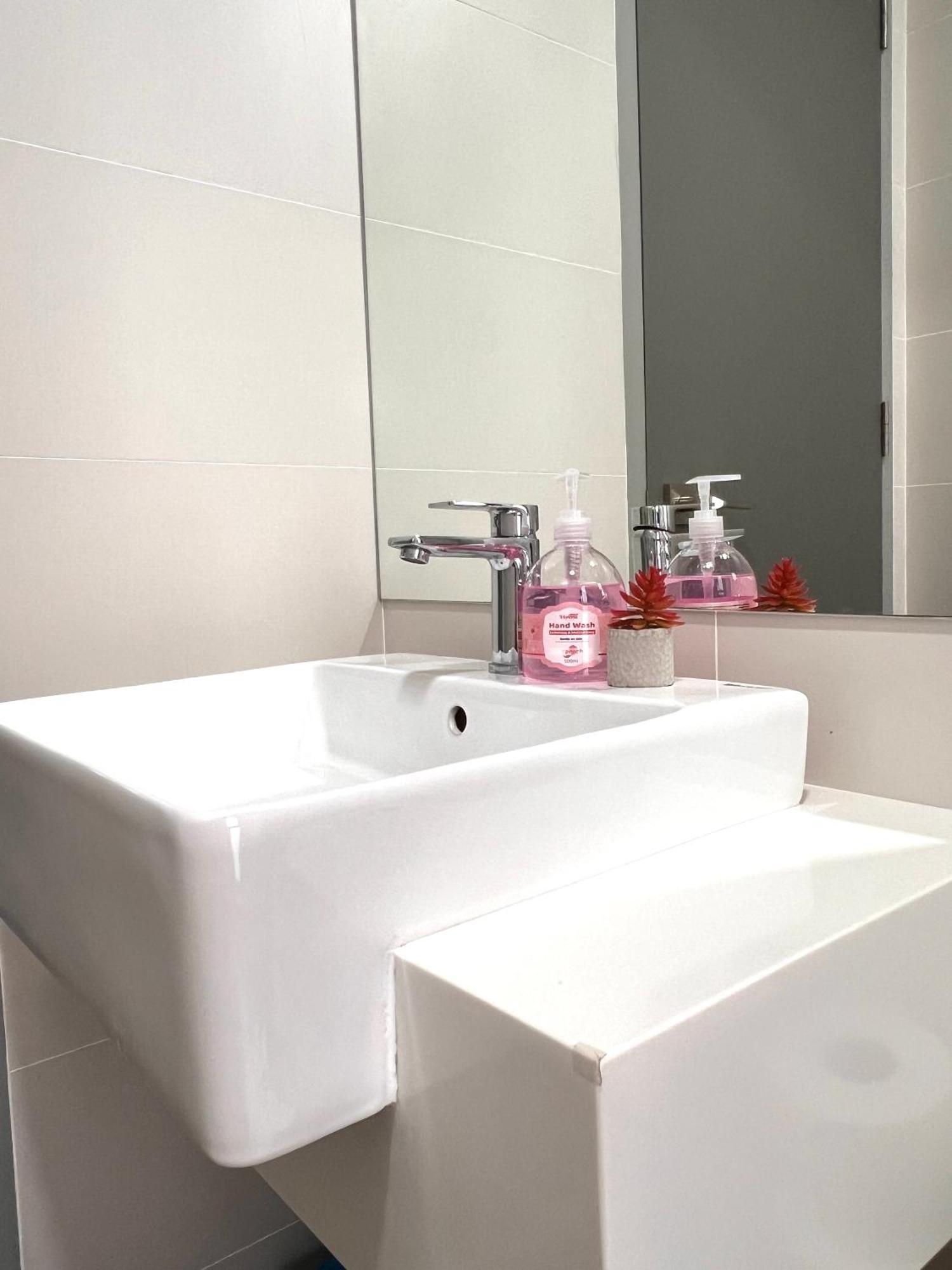 Beacon Skypool 9 Pax Family & Baby-friendly Luxury Penang * George Town