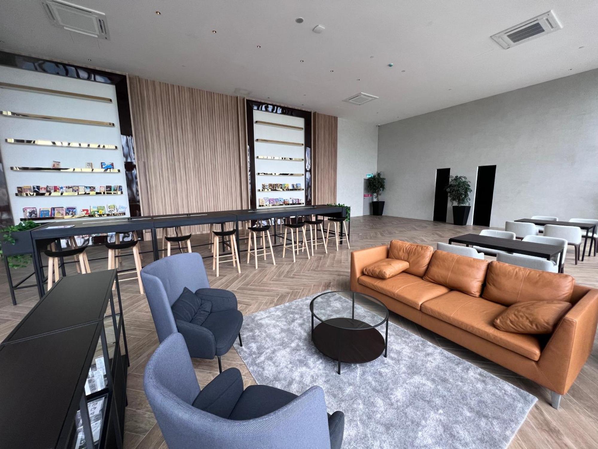 Apartment Beacon Skypool 9 Pax Family & Baby-friendly Luxury Penang George Town