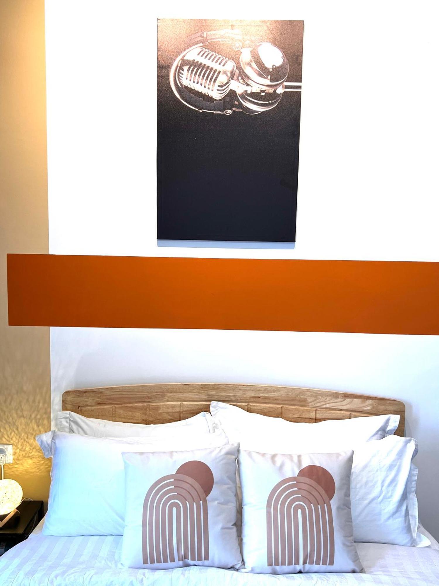 Beacon Skypool 9 Pax Family & Baby-friendly Luxury Penang Apartment *